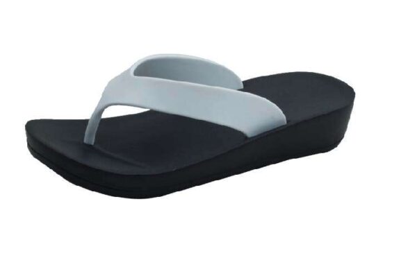 Womens comfort bold thong strap wedge sandals